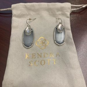 Kendra Scott Elle drop earrings in Slate Gray